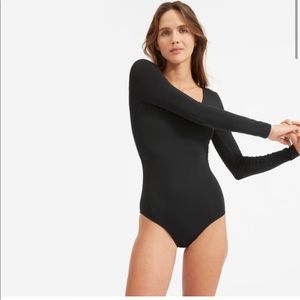 Everlane Long Sleeve V Neck Body Suit